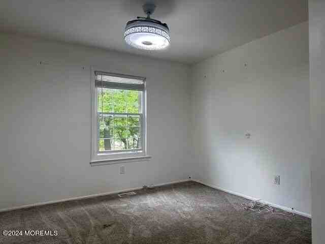 127 Bedford Pl - Photo 6 of 27