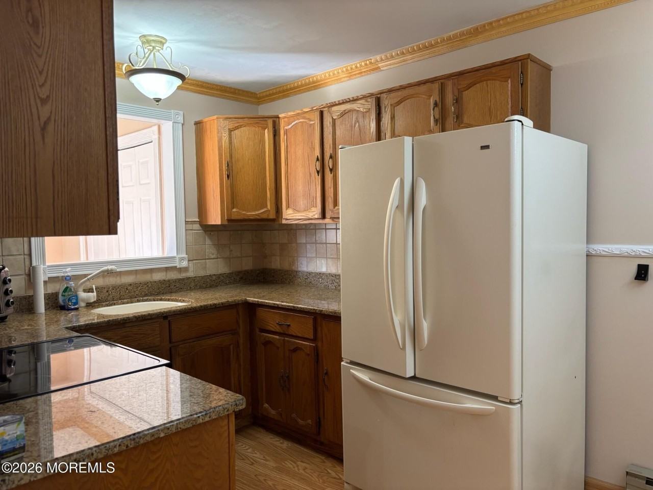 39 Stonybrook Rd #B - Photo 5 of 9