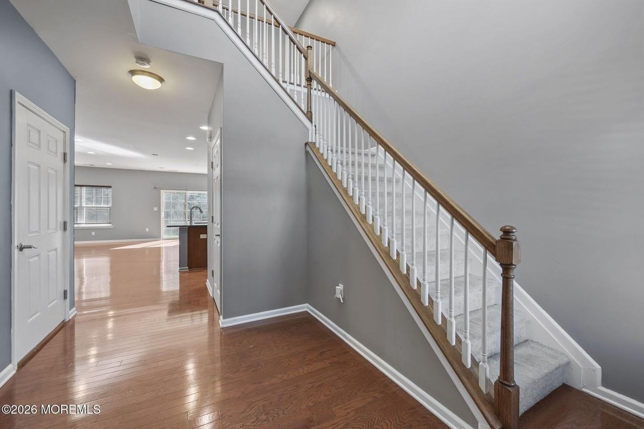 17 Arden Dr - Photo 3 of 27