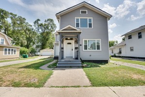 featured image of 208 Mound St #2