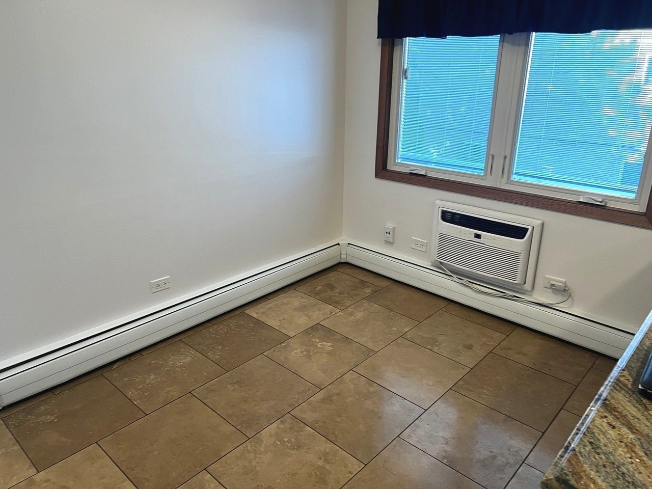 6534 W 79th St #2 - Photo 4 of 8