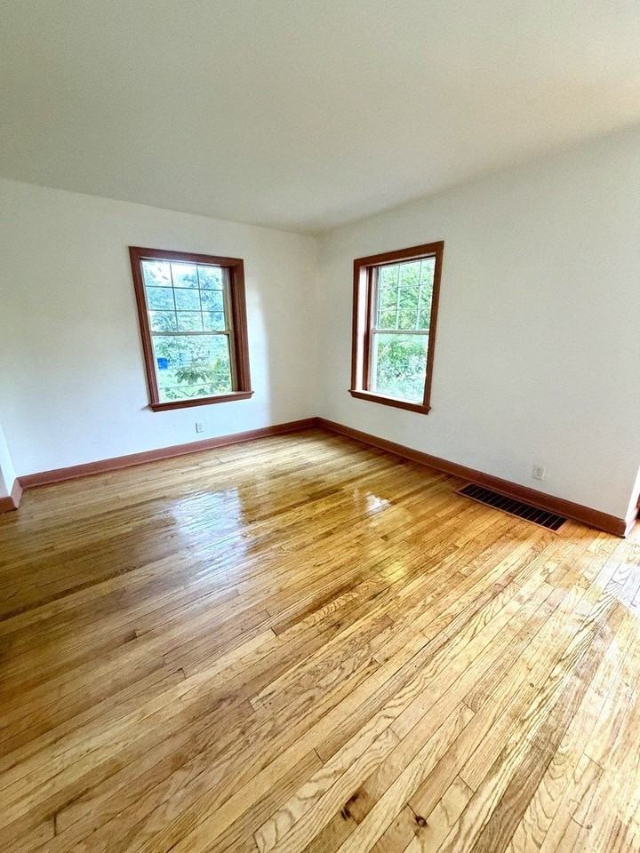 1613 Green St #1613 - Photo 6 of 24