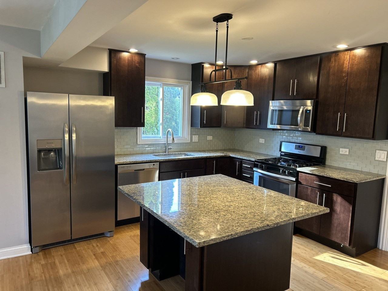 602 S 3rd St #602 - Photo 6 of 19