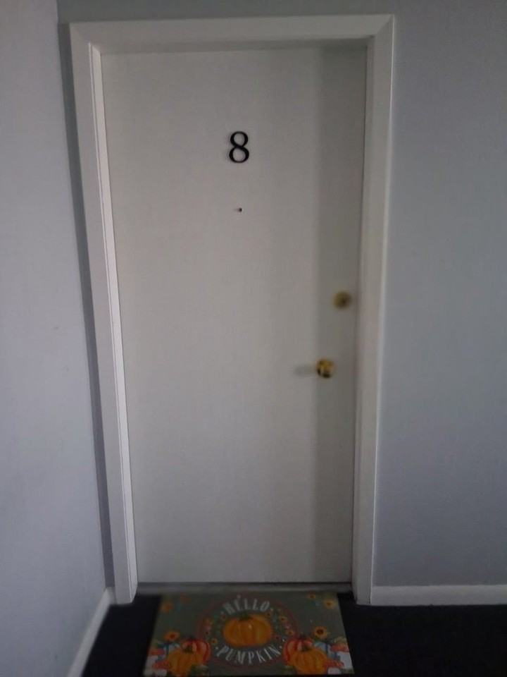 11030 S Ridgeland Ave #8 - Photo 2 of 9