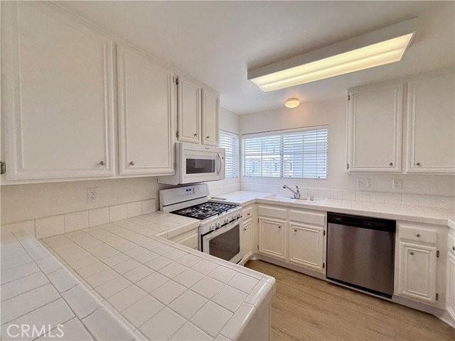 2800 Plaza Del Amo #294 - Photo 6 of 8
