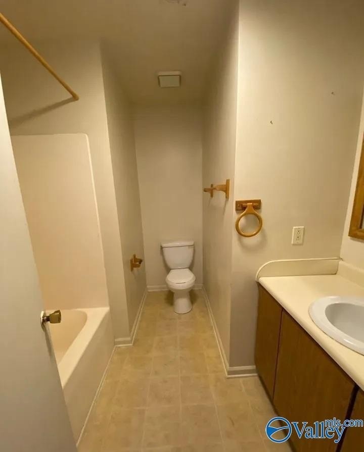 4319 Chalet Cir Nw - Photo 5 of 6