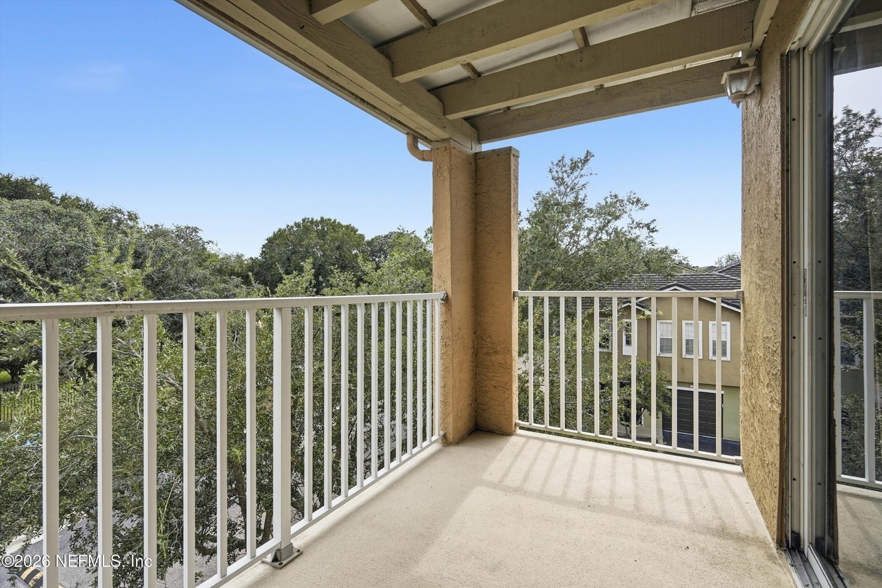10075A Gate Pkwy N #701 - Photo 7 of 35