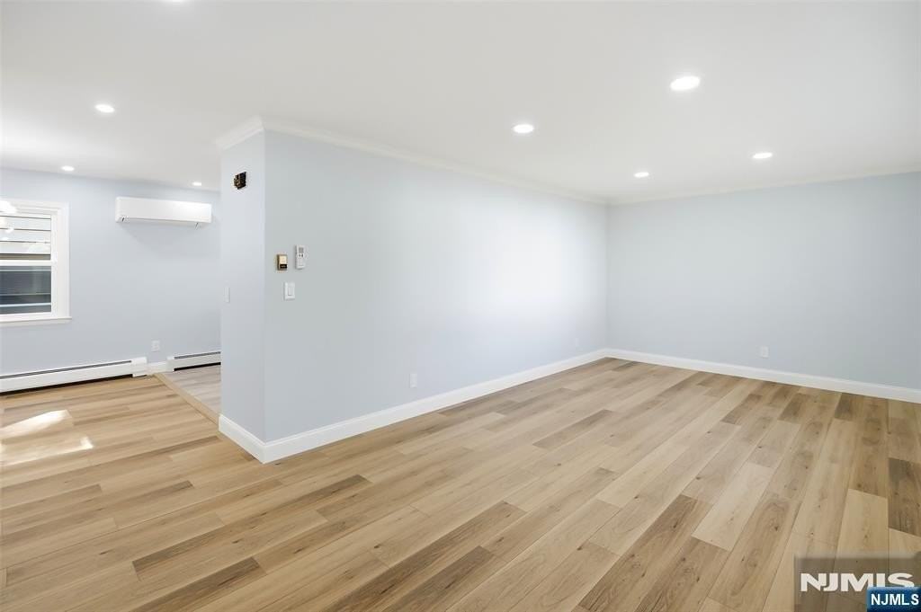 2 Homestead Pl - Photo 3 of 21