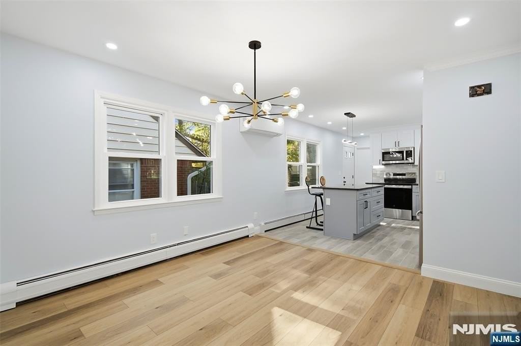 2 Homestead Pl - Photo 5 of 21