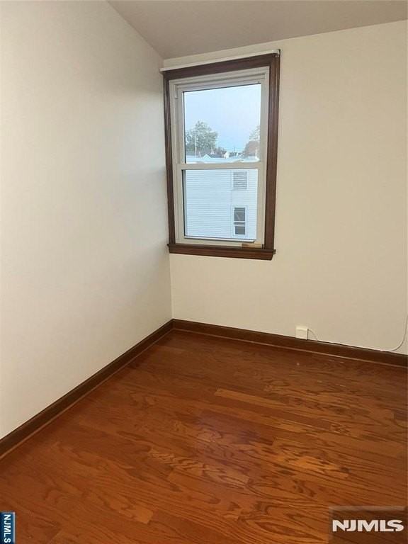 118 Wood St #3 - Photo 2 of 4