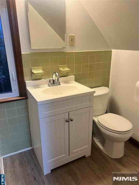118 Wood St #3 - Photo 3 of 4