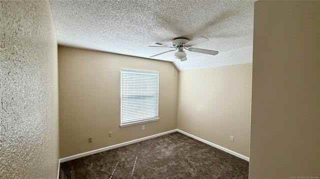 7129 S Canton Ave - Photo 7 of 14