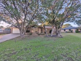 407 Heritage Trl - Photo 1 of 1