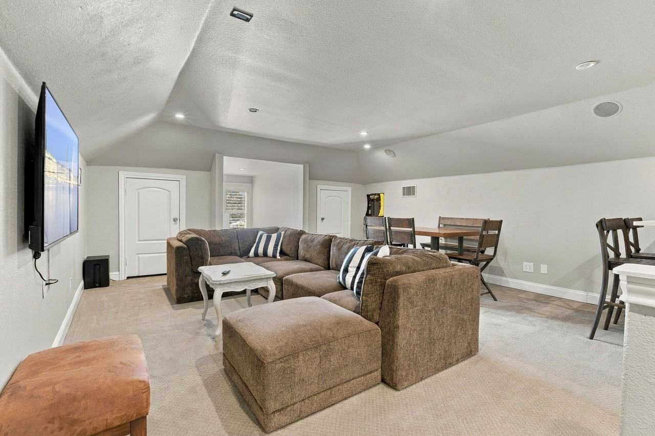 510 E Malone St - Photo 4 of 37