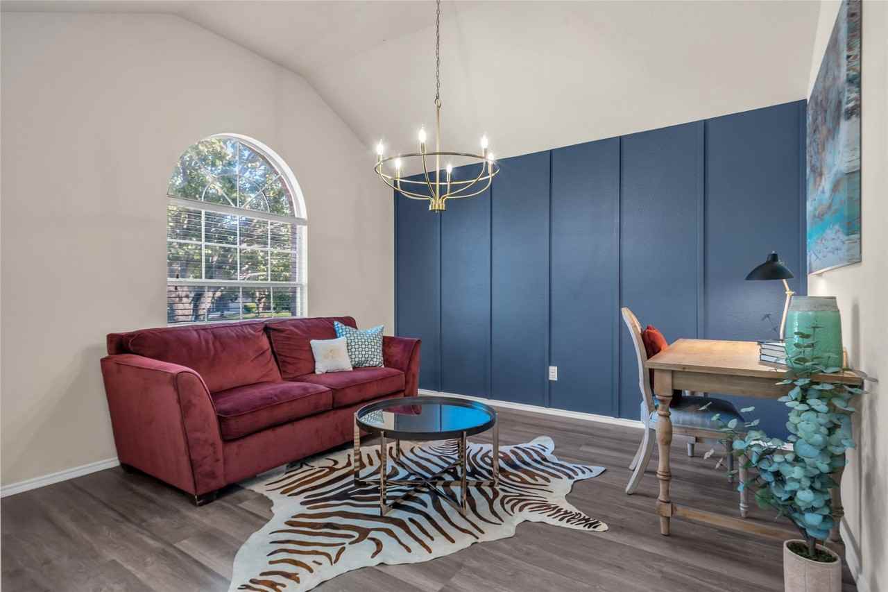 308 Cadbury Dr - Photo 6 of 26