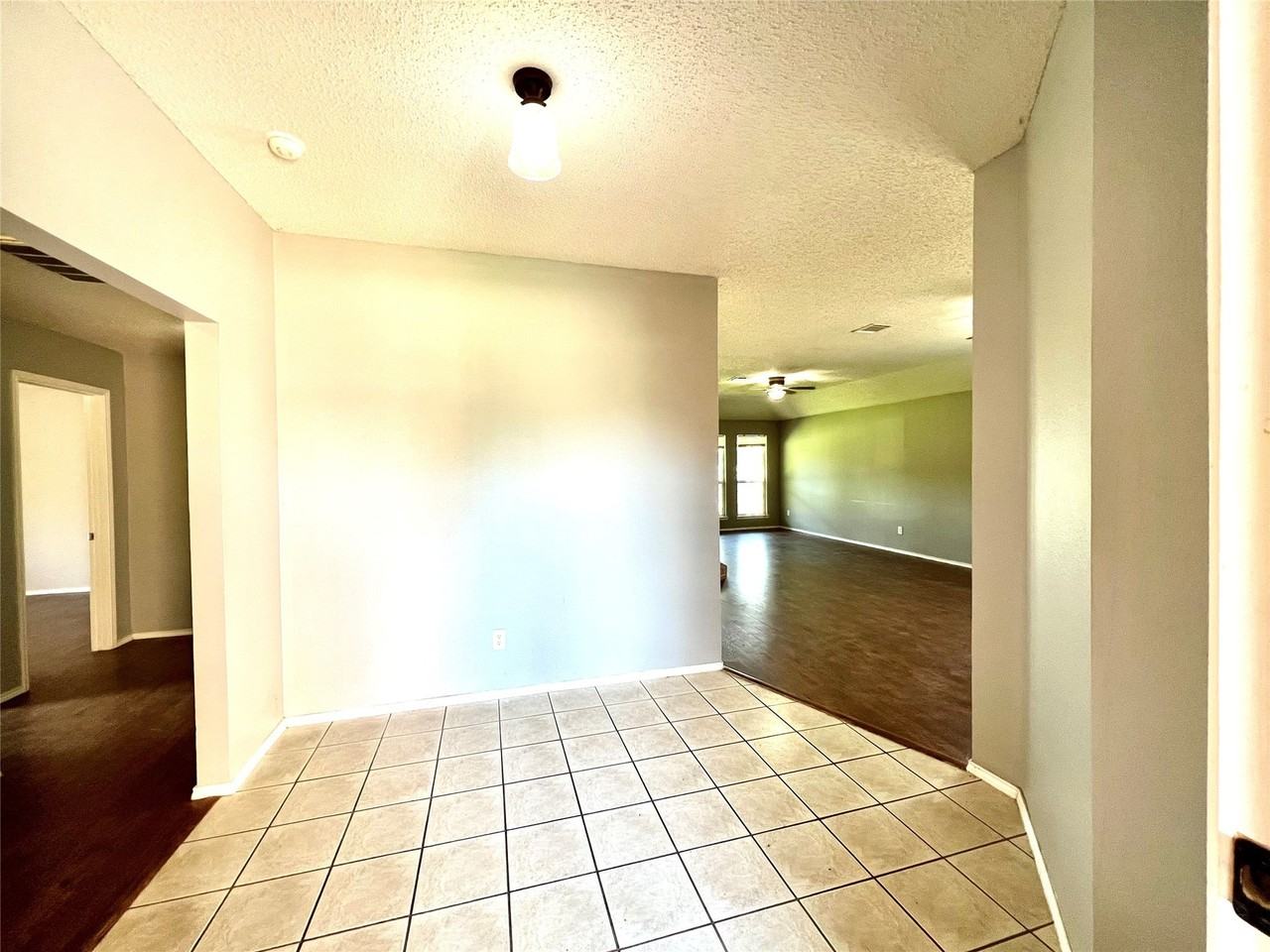 9900 Tyler Dr - Photo 2 of 18