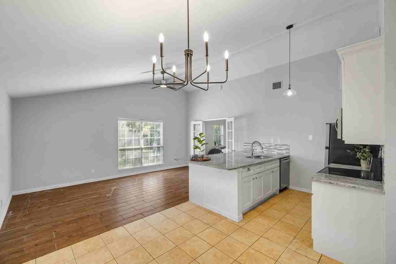 4205 Caldwell Ave - Photo 2 of 33
