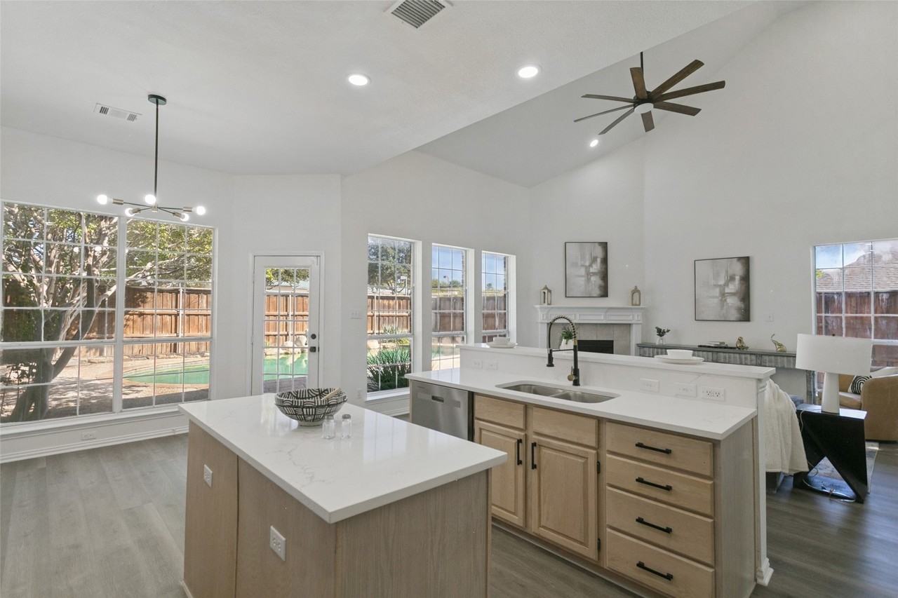 101 Fontana Ct - Photo 4 of 34