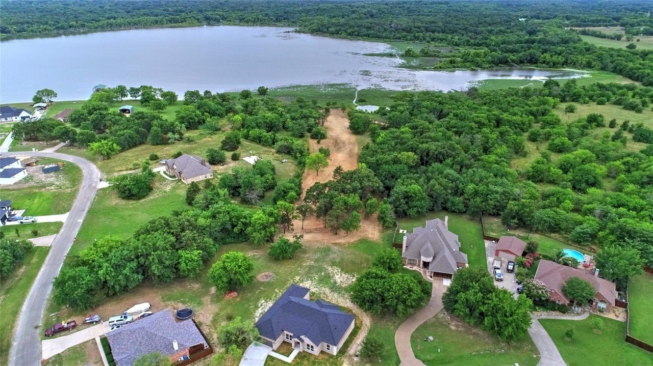 10560 Lago Vis - Photo 3 of 31