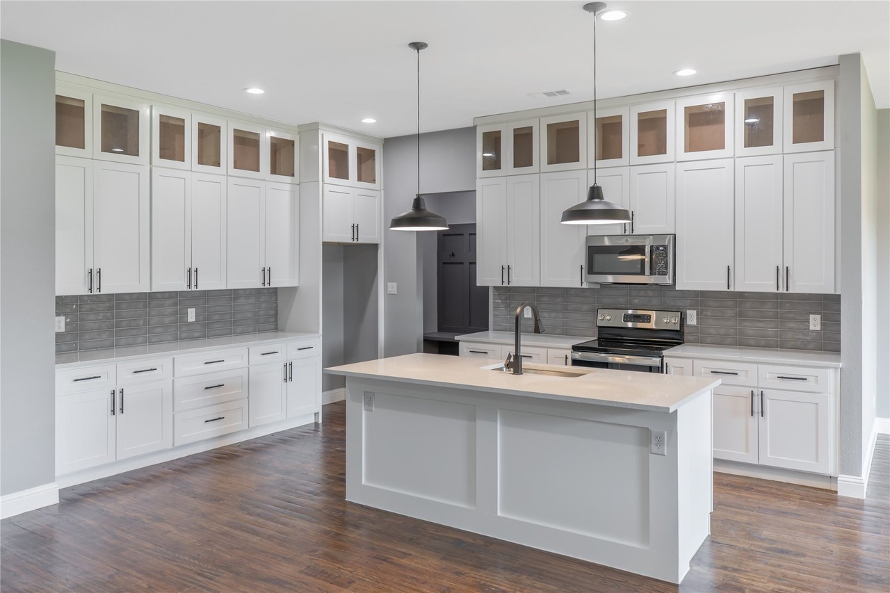 10560 Lago Vis - Photo 4 of 31