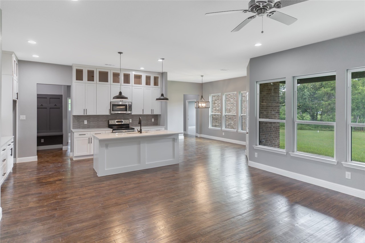 10560 Lago Vis - Photo 6 of 31