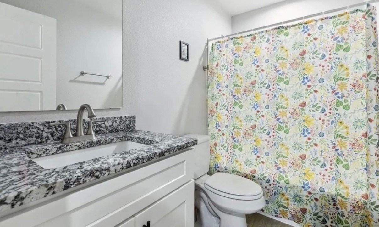 5818 Grayson St - Photo 3 of 12