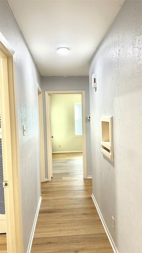12226 Brisbane Ave - Photo 3 of 16