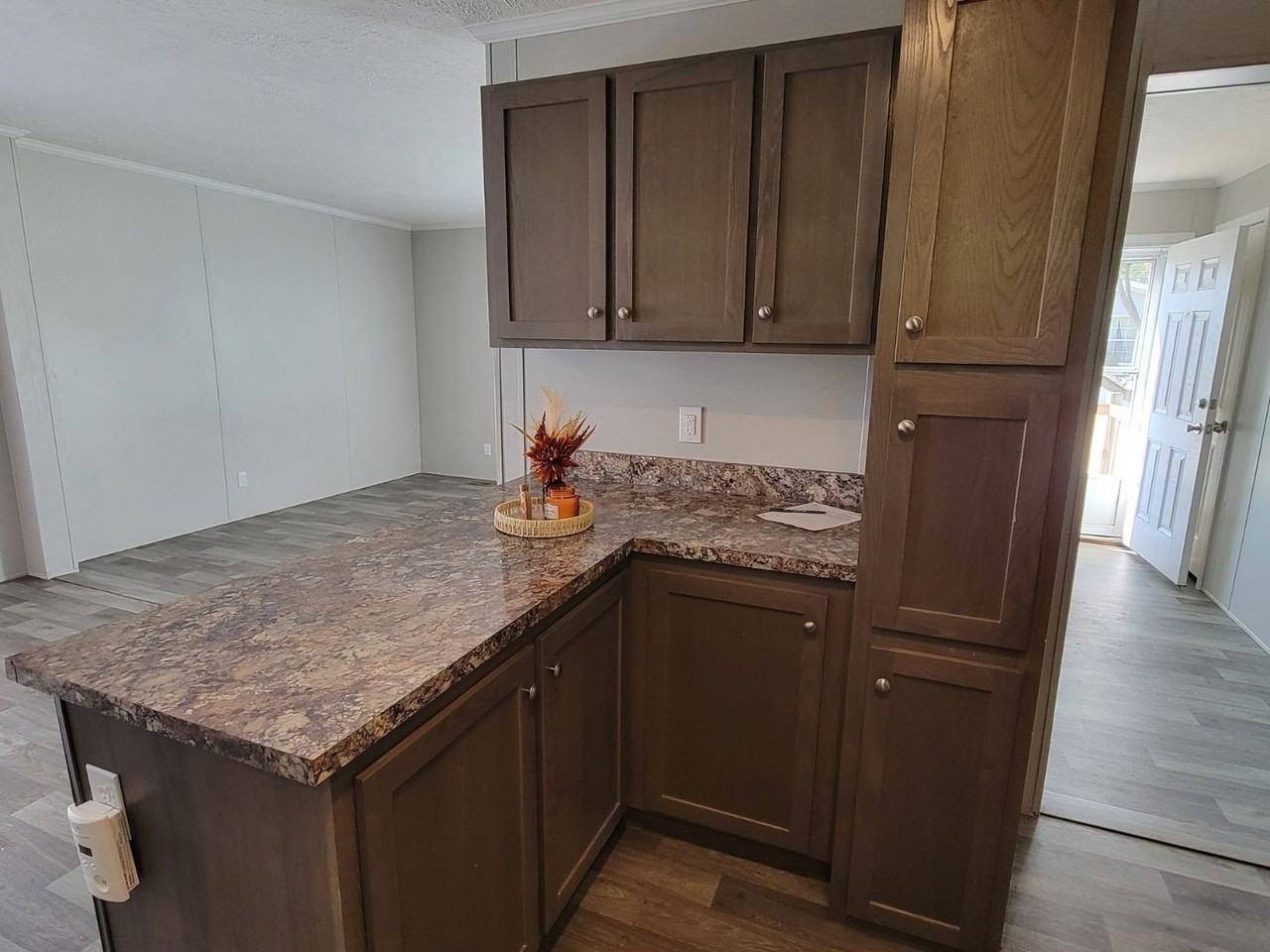 5580 Driftwood Ct #188 - Photo 5 of 17
