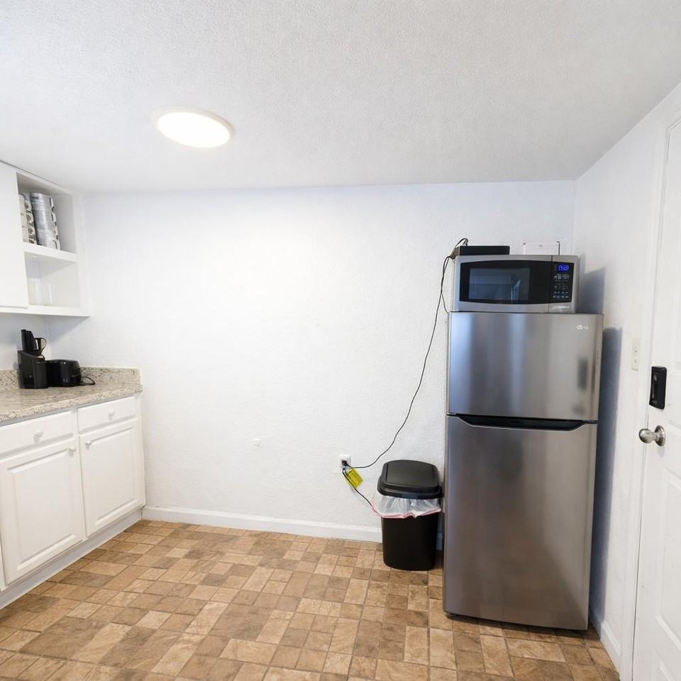 W Haya St, Tampa, FL 33614 - Room for Rent | PadMapper