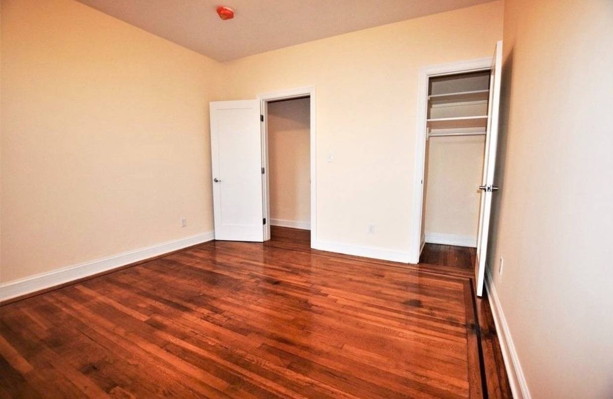 1869 83rd St - Photo 6 of 7