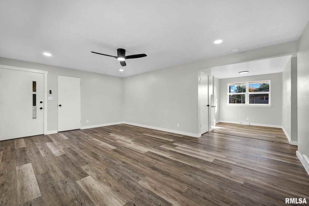 3510 N Elmcroft Ter - Photo 4 of 36