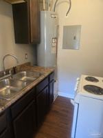 featured image of 4 Rowland Ct #A