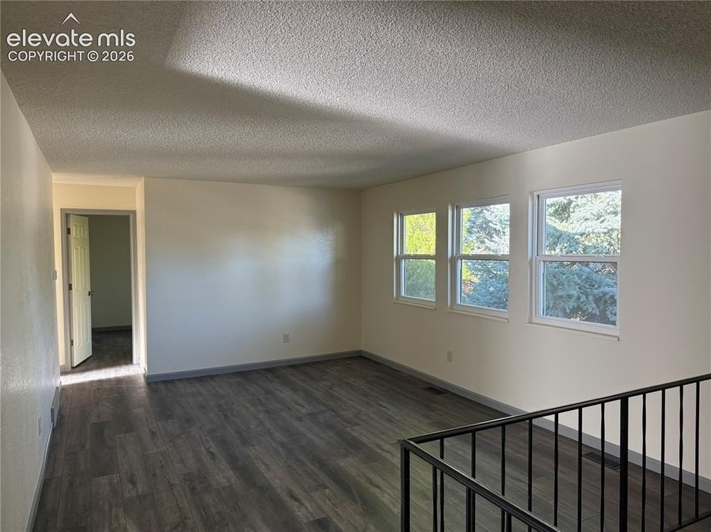 7317 Liberty Ct - Photo 4 of 37