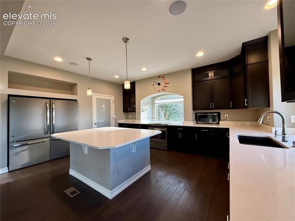 8472 Boulder Banks Ct - Photo 7 of 38