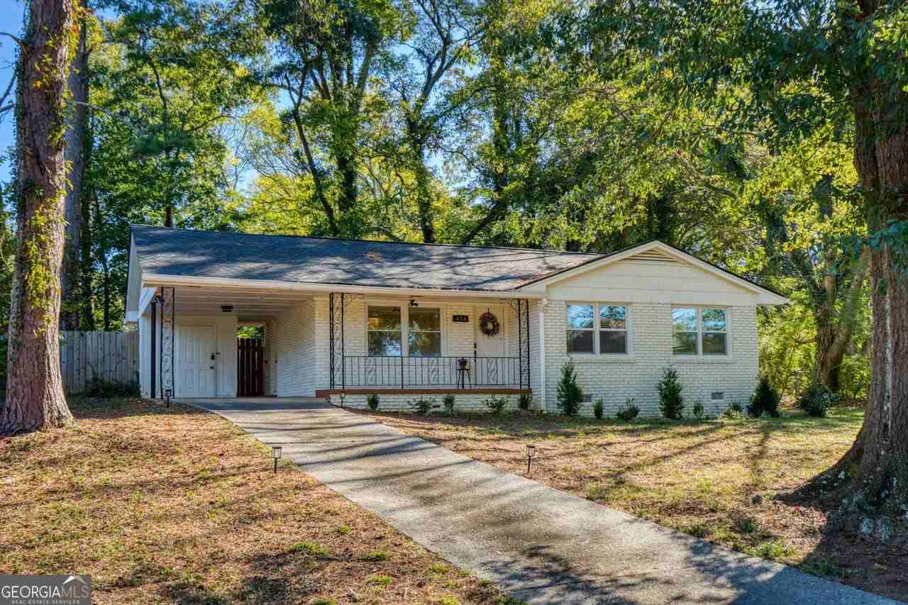434 Afton Dr - Photo 2 of 40