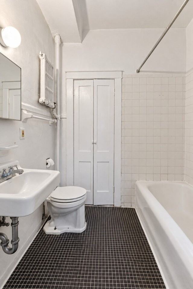 23 Grove St - Photo 3 of 4