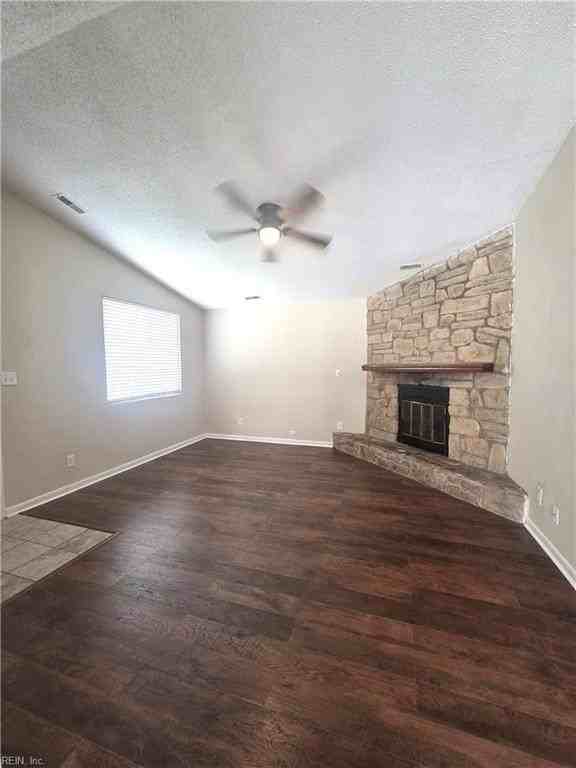 3850 Sugar Creek Cir - Photo 5 of 15