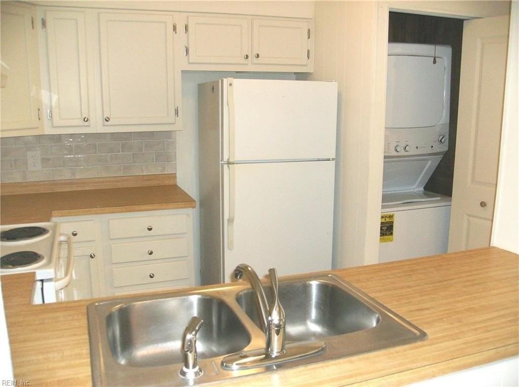 4318 Dutch St - Photo 7 of 13