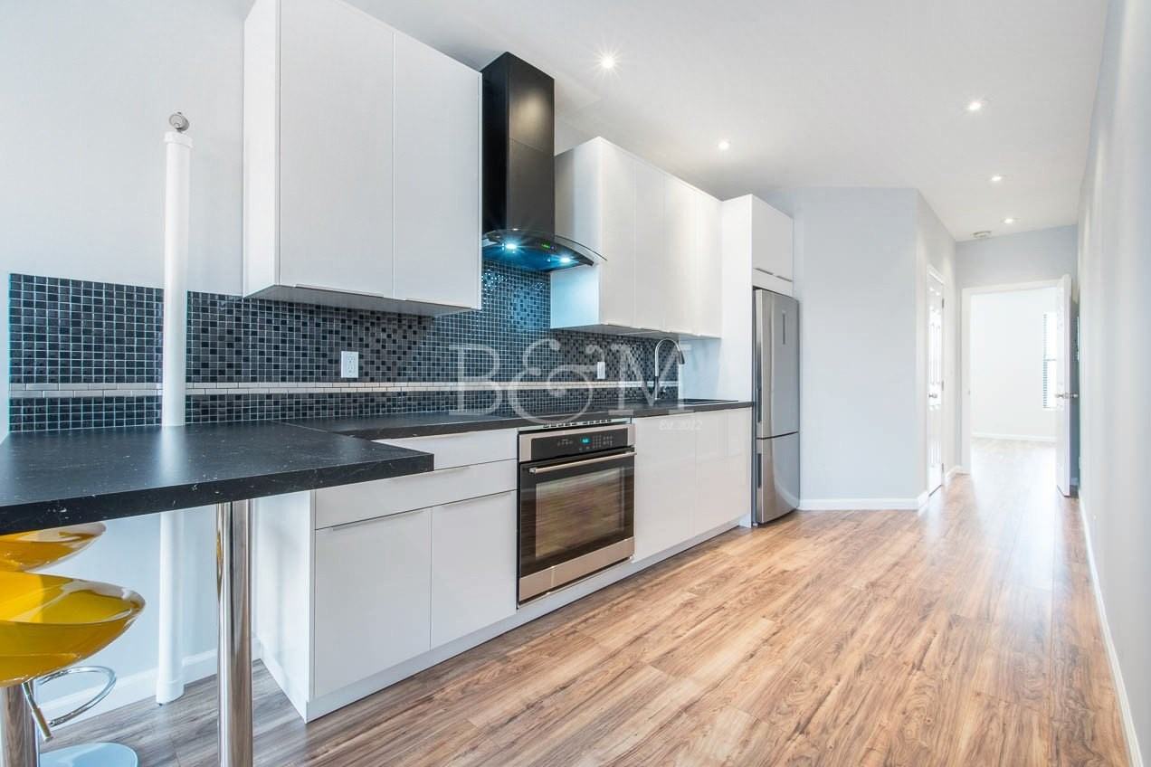 106 Eckford St #1L - Photo 2 of 11