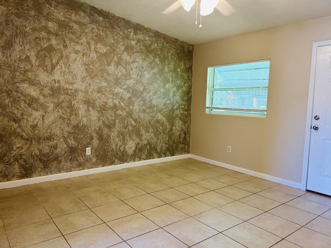 1808 22nd Ave - Photo 7 of 13