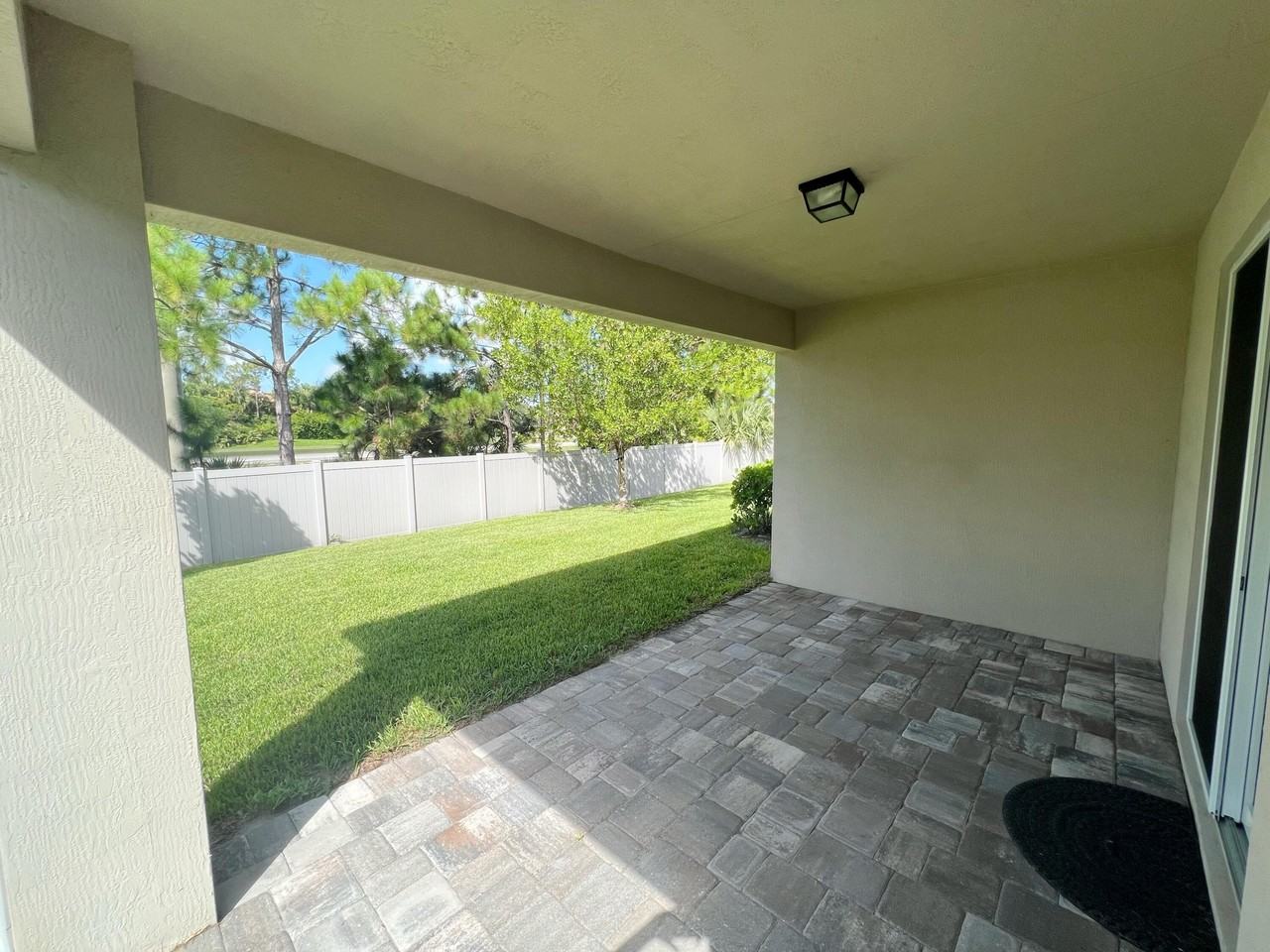 5724 Se Pinehurst Trl - Photo 3 of 17