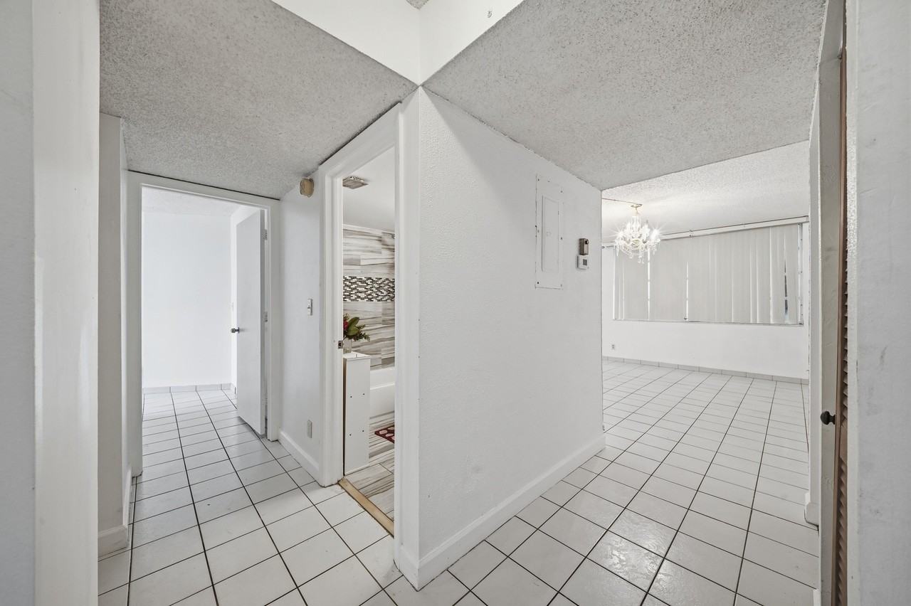 7875 Margate Blvd #101 - Photo 4 of 25