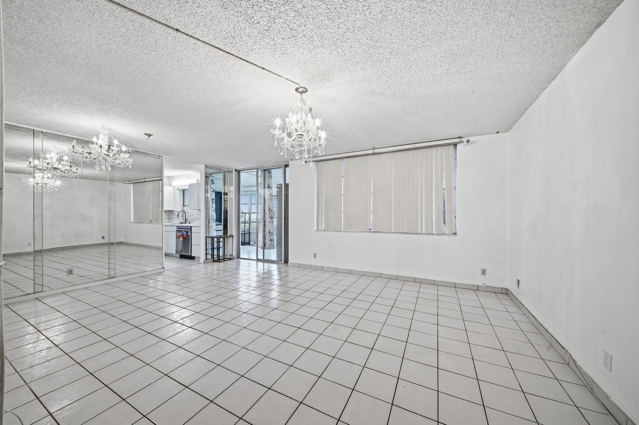 7875 Margate Blvd #101 - Photo 5 of 25