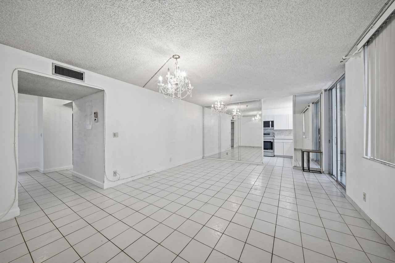 7875 Margate Blvd #101 - Photo 6 of 25