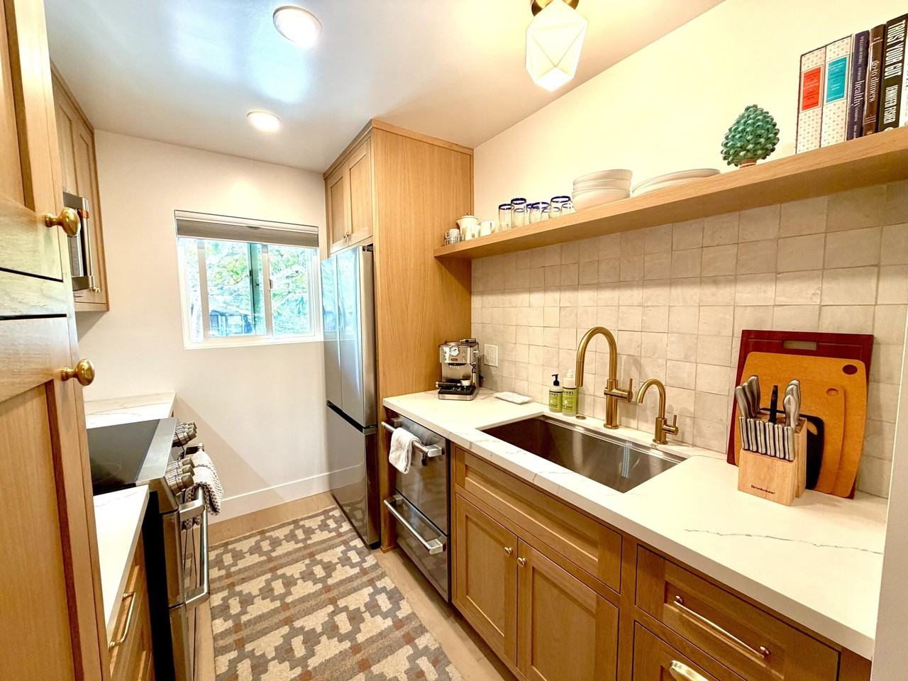 969 Miramonte Dr #6 - Photo 7 of 15