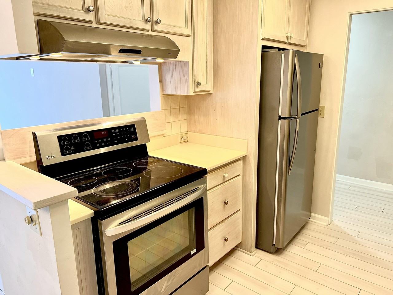 2727 Miradero Dr #207 - Photo 5 of 14