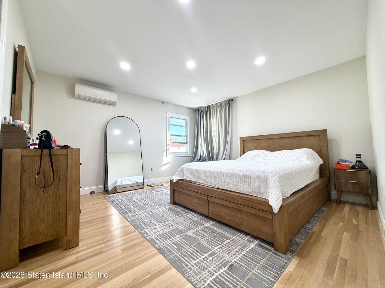 388 Buel Ave - Photo 7 of 11