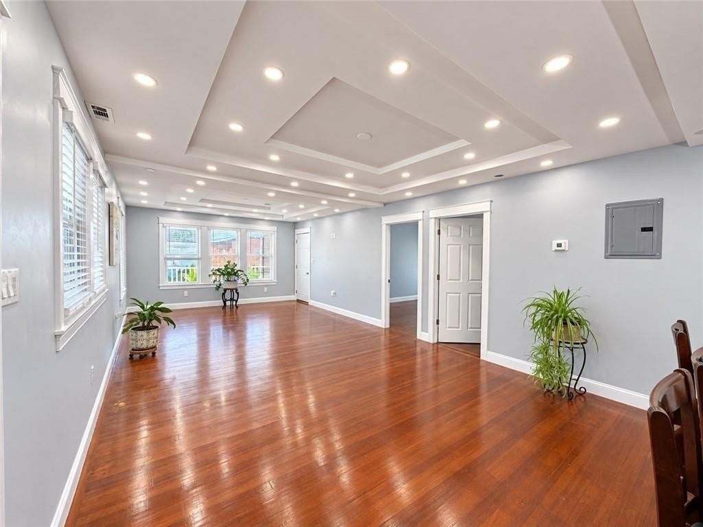 34 New Haven Ave #2 - Photo 5 of 15