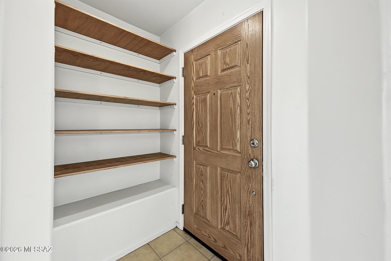 7296 E Laughing Tree Ln - Photo 5 of 30