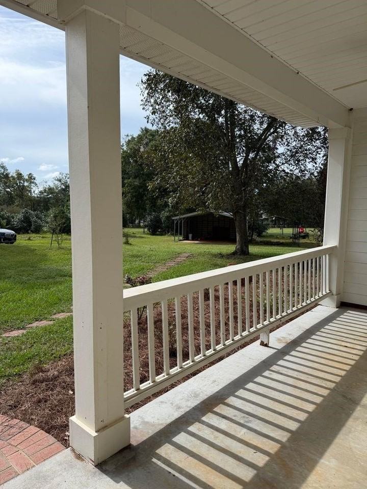 6300 Getaway Trl - Photo 5 of 47